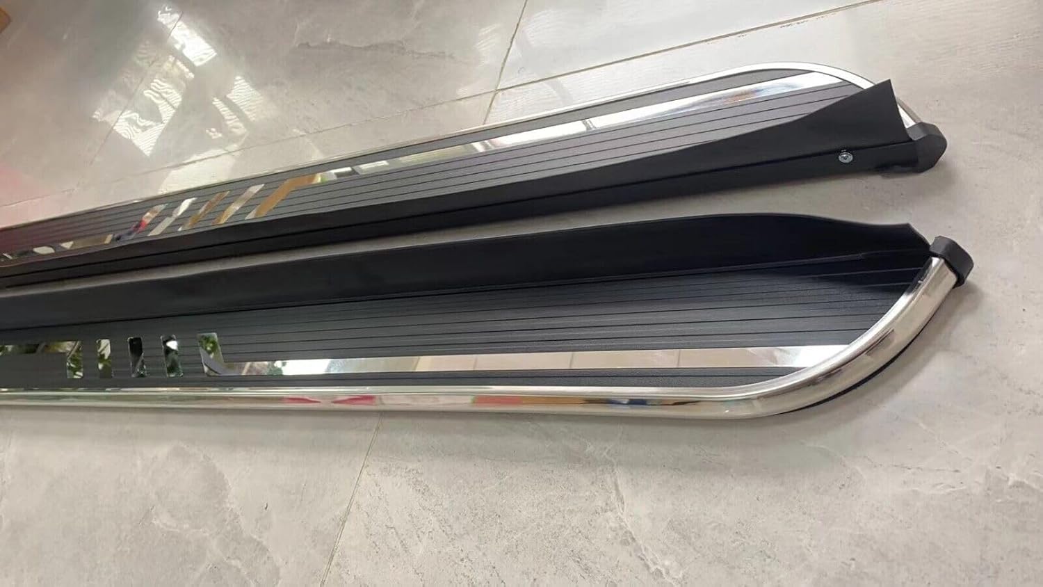 2pcs Aluminium Running Board Pedal Side Step for Hyundai Venue 2019-2025 NerfBar Automotive Exterior Accessories (with Brackets)