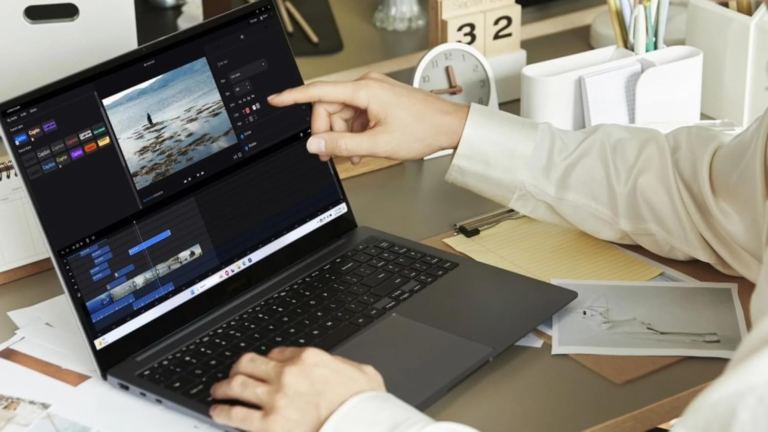 Dell Latitude 7400 14' FHD Business Laptop Computer, Intel Quad-Core i7-8665U Notebook PC, 16GB DDR4 RAM, 256GB SSD, Backlit Keyboard, HDMI, ‎Intel UHD Graphics 620, Windows 11 Pro (Renewed)
