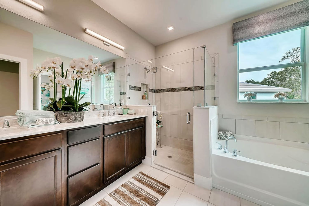 Maxim Lighting Spec Vanity 48' 1-Light Bath Vanity Light | Polished Chrome Aluminum Finish | Pmma Acrylic Shade | Contemporary Indoor Light Fixture | Ideal for Bathrooms & Powder Rooms | 52008PC