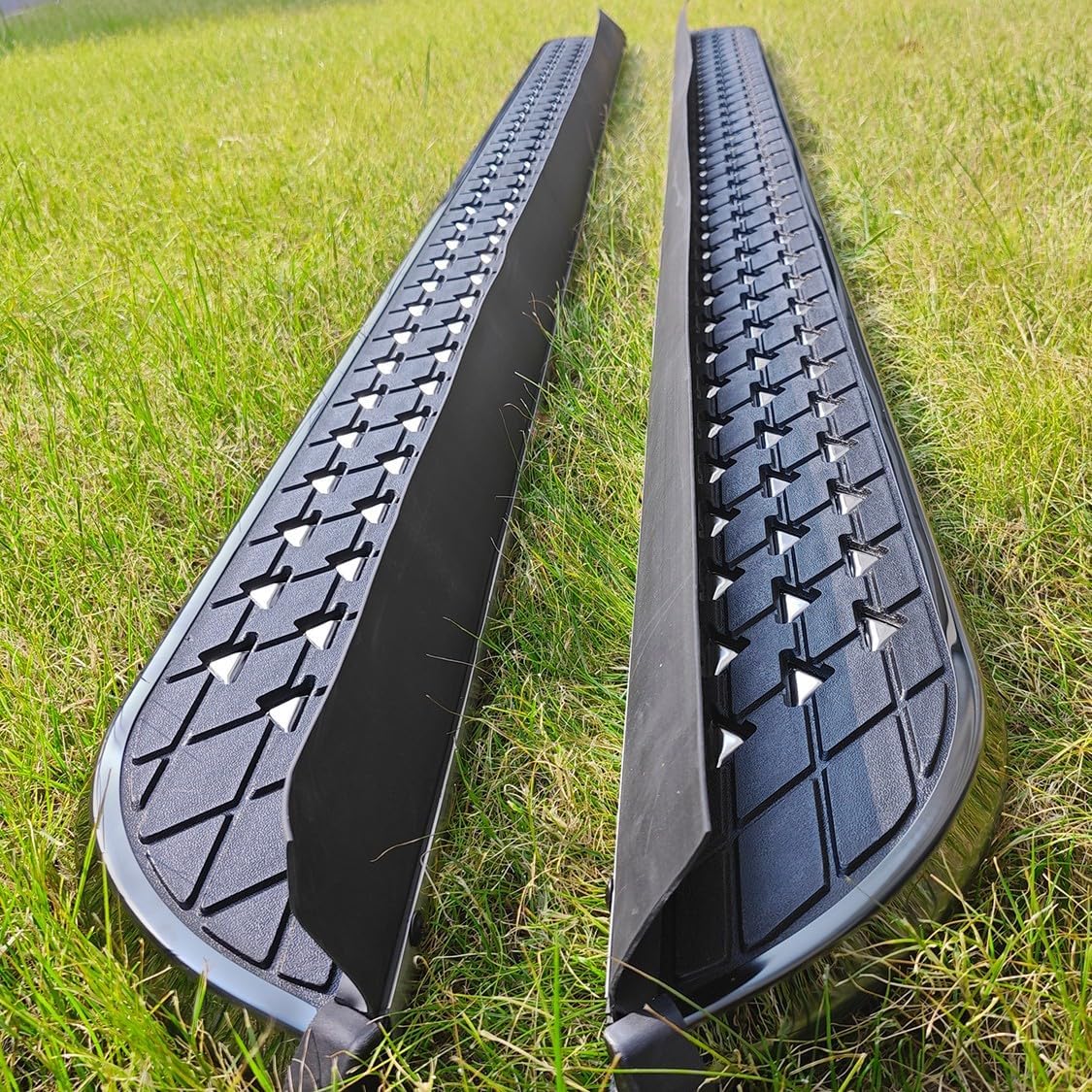 2pcs Running Board Side Step fit for Subaru Forester 2013-2018 Black Stainless Steel Pedal NerfBar Automotive Exterior Accessories (with Brackets)